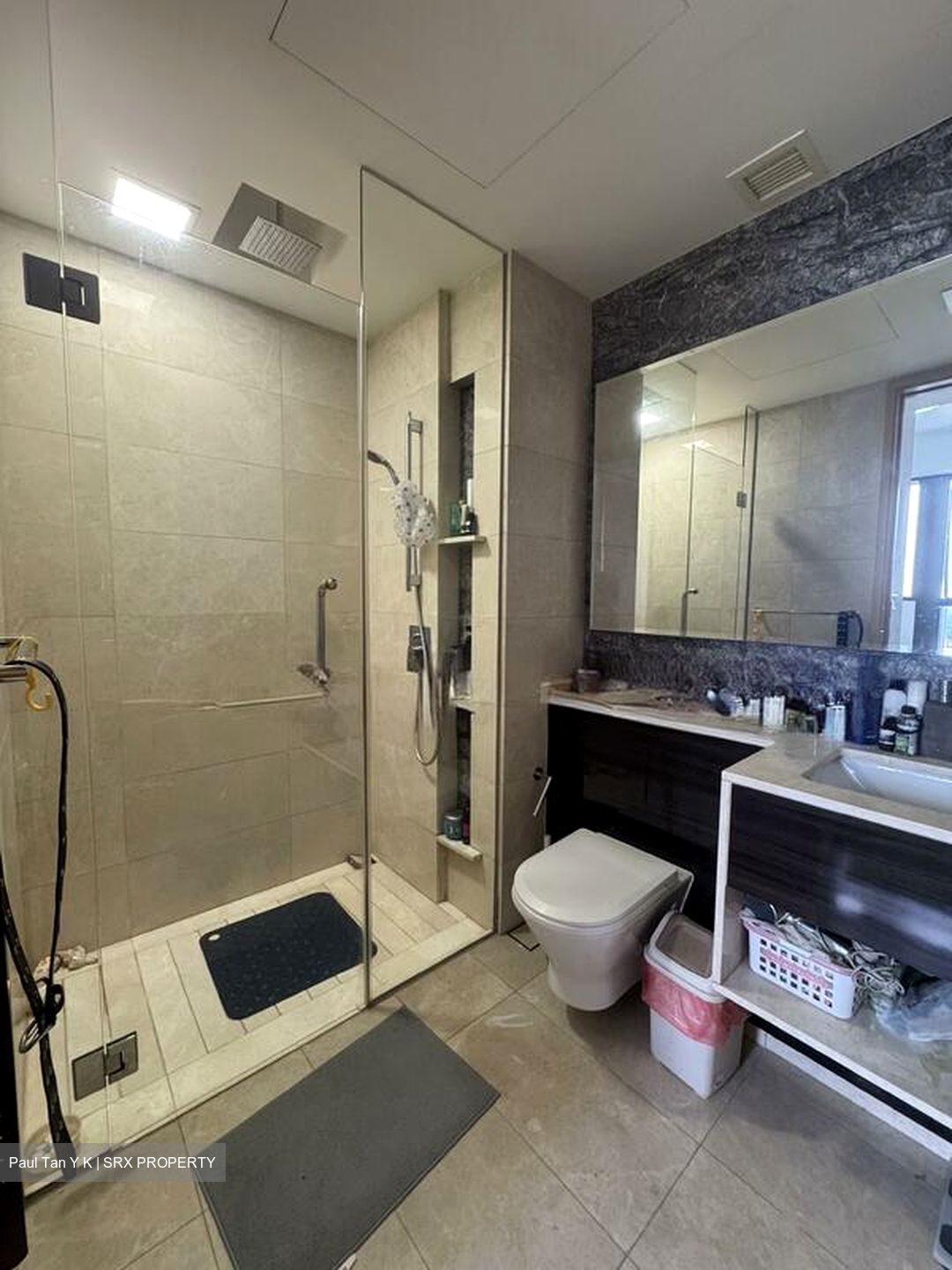 Commonwealth Towers (D3), Condominium #506070591